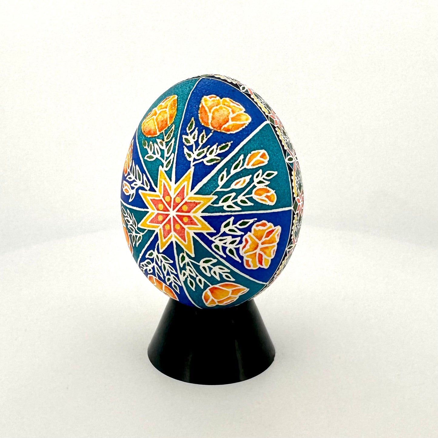 Display Pysanka Egg