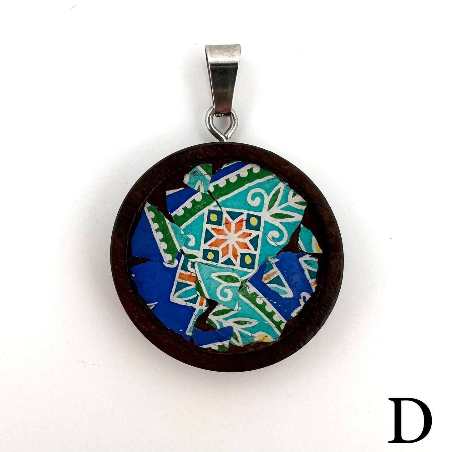 10 Poppy Mosaic Pendant Collection